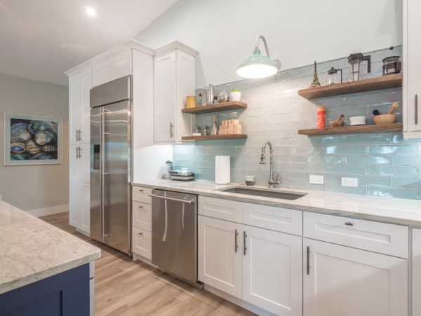 Luxurious 4-Bedroom Waterfront Villa in Holmes Beach